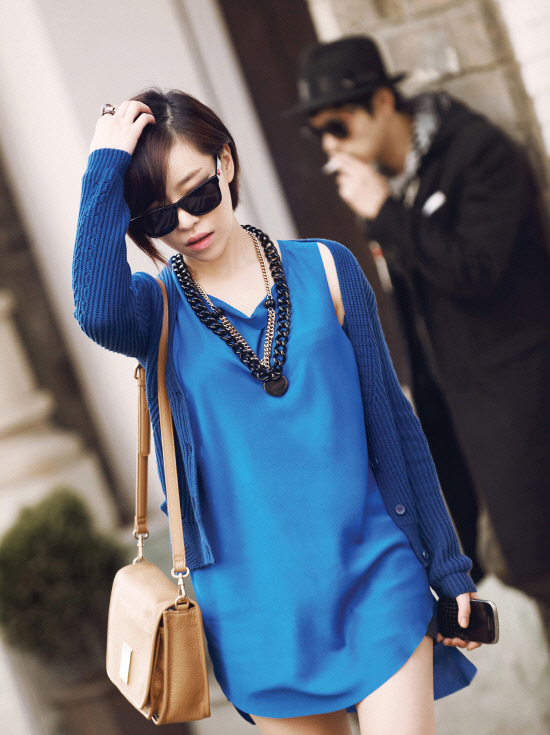 사본 -파파라치에게_찍힌_가인의_아찔한_외출_(1)