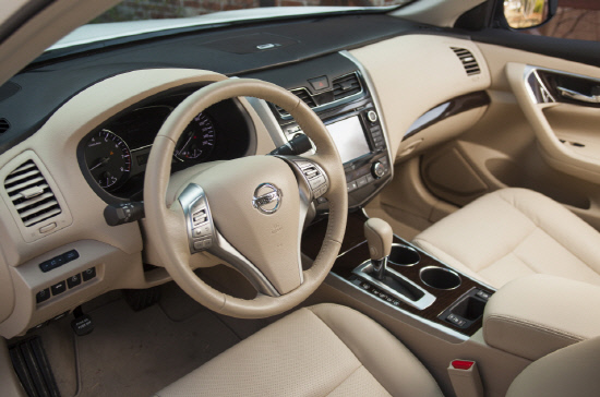 [닛산] 뉴 알티마 내부 사진