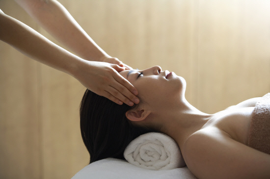 호텔에서 즐기는 겨울 힐링 '스파'의 모든 것