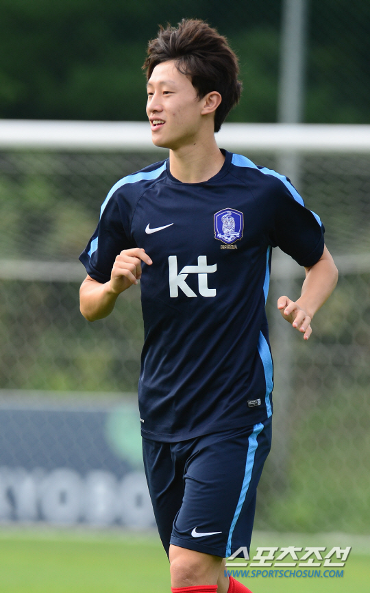 [포토] 이재성, 훈련은 즐겁게!