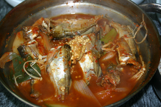 도루묵찌개