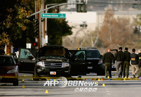 US-MASS-SHOOTING-IN-SAN-BERNARDINO-LEAVES-AT-LEAST-14-DEAD