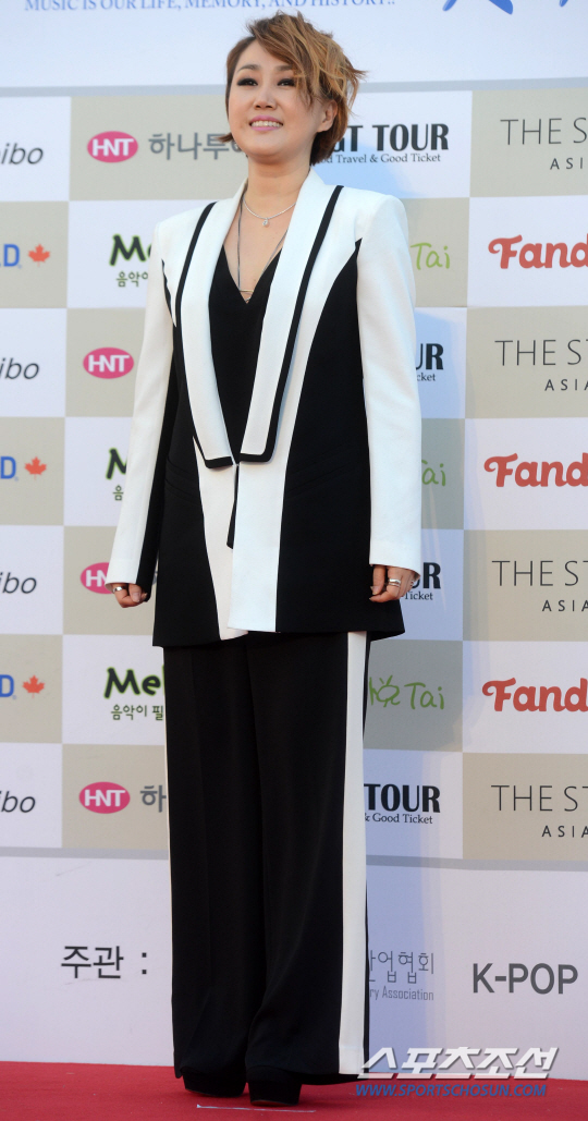 [포토] 소찬휘, 가온차트 시상식 기대되요~