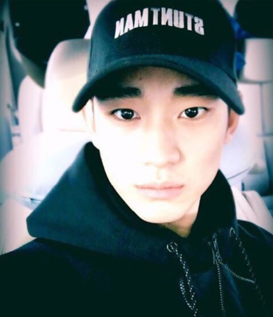 김수현