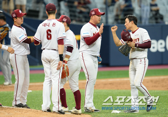 [포토] 김세현-김하성 