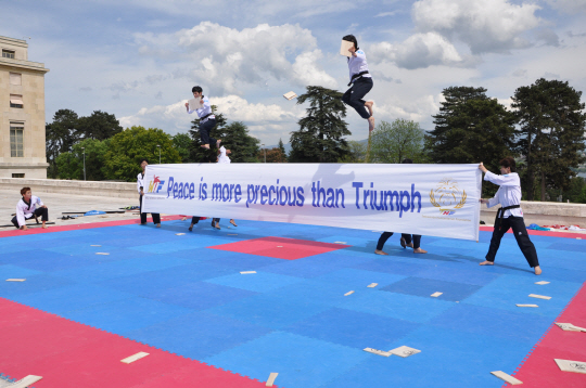 WTF 태권도시범단 UNOG에서 태권도 시범_04