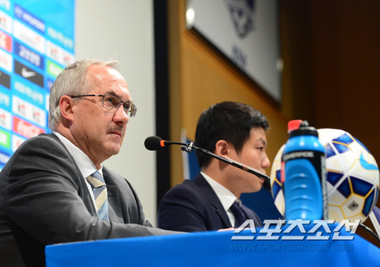 [포토] 슈틸리케 감독 