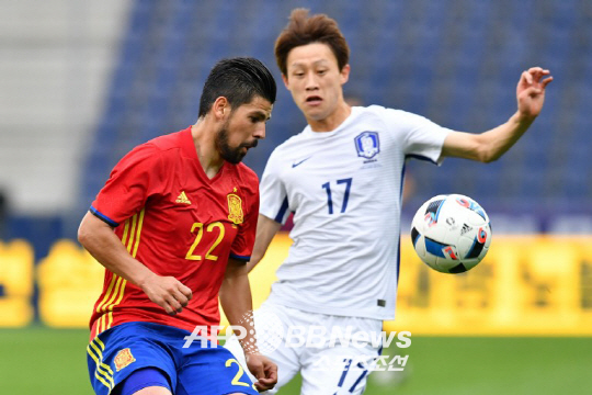 FBL-EURO-2016-FRIENDLY-ESP-KOR