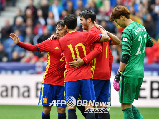 FBL-EURO-2016-ESP-KOR-FRIENDLY