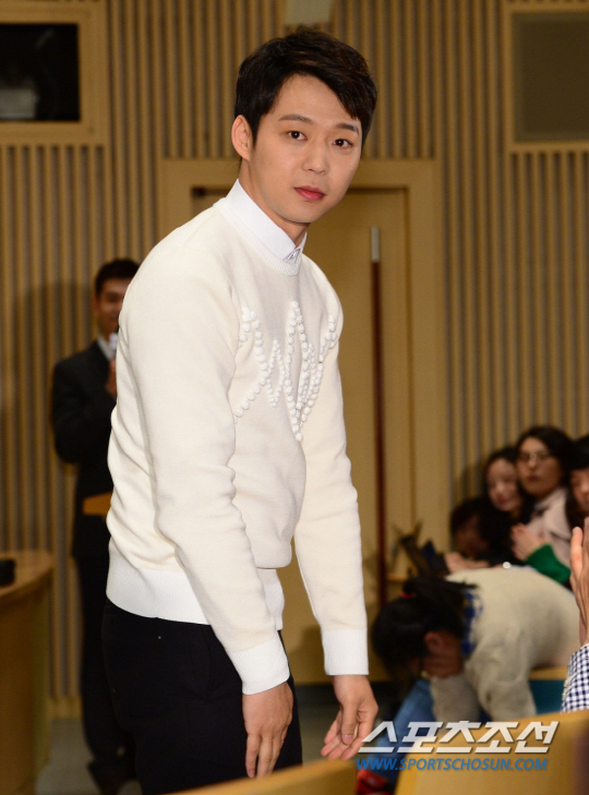 박유천