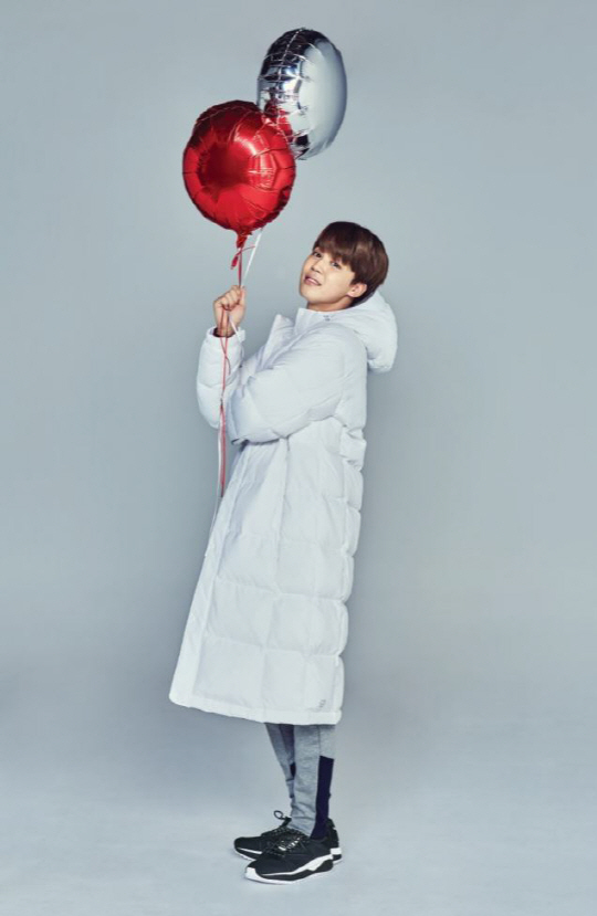 [스타일리뷰] 추위도 멋으로 녹이는 푸마 'BTS 패딩'