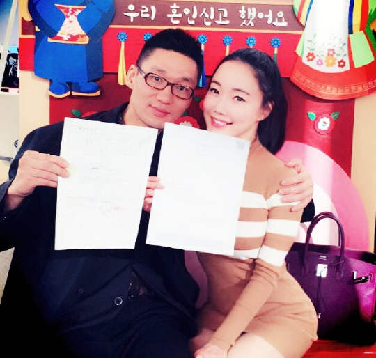 [직격인터뷰] 낸시랭 남편 "故장자연 사건, 원본300장…진실 밝힐 것" (종합)