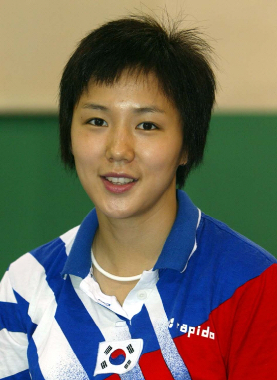 '이원희의 신부' 윤지혜 누구? '탁구신동'신유빈 스승