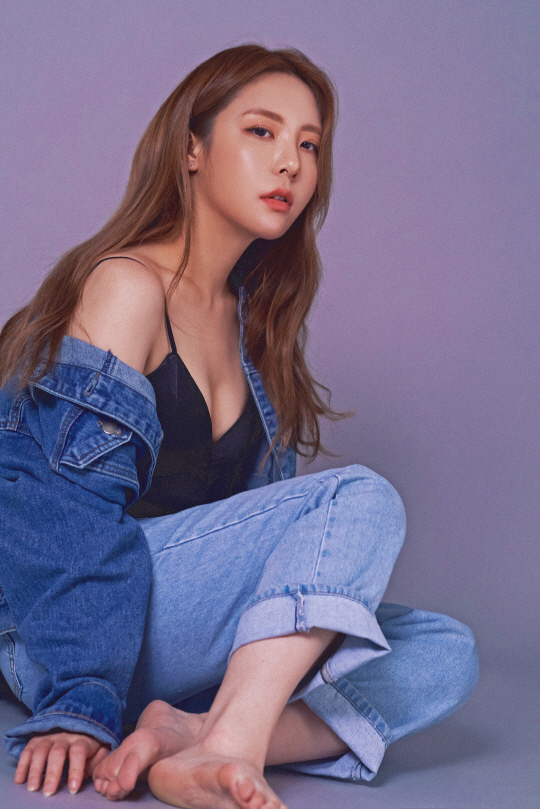 "몽환적 감성"…싱어송라이터 Se.A, 첫 EP앨범 'Purple' 발매