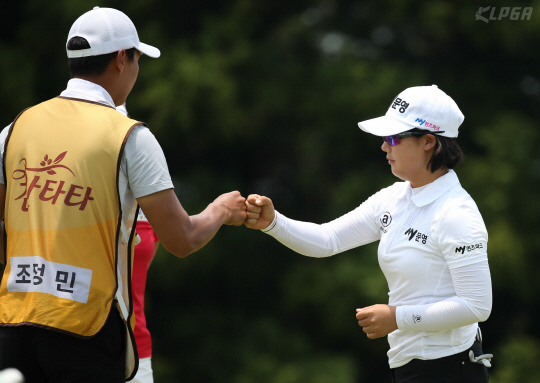 [영상]조정민, 36홀 17언더파...KLPGA 역대 최저타 신기록