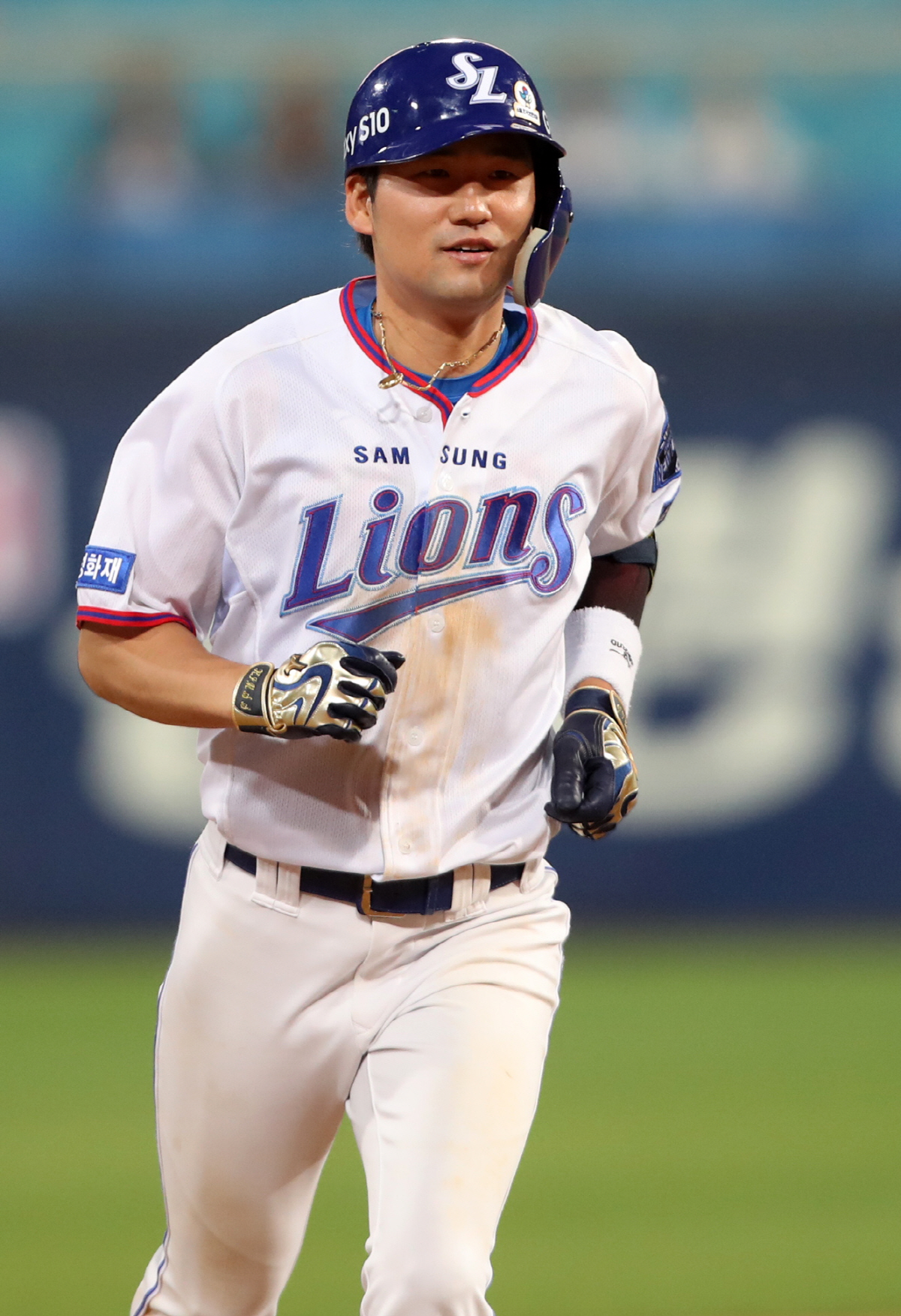 5일 오후 대구 삼성라이온즈파크에서 열린 '2019 신한은행 MY CAR KBO리그' 삼성라이온즈와 NC다이노스의 경기에서 7회말 1사 상황에서 삼성라이온즈 김상수가 좌익수 뒤 솔로 홈런을 치고 베이스를 돌고 있다. 이 홈런으로 경기는 4-2로 삼성라이온즈가 앞서고 있다. 사진제공=삼성라이온즈