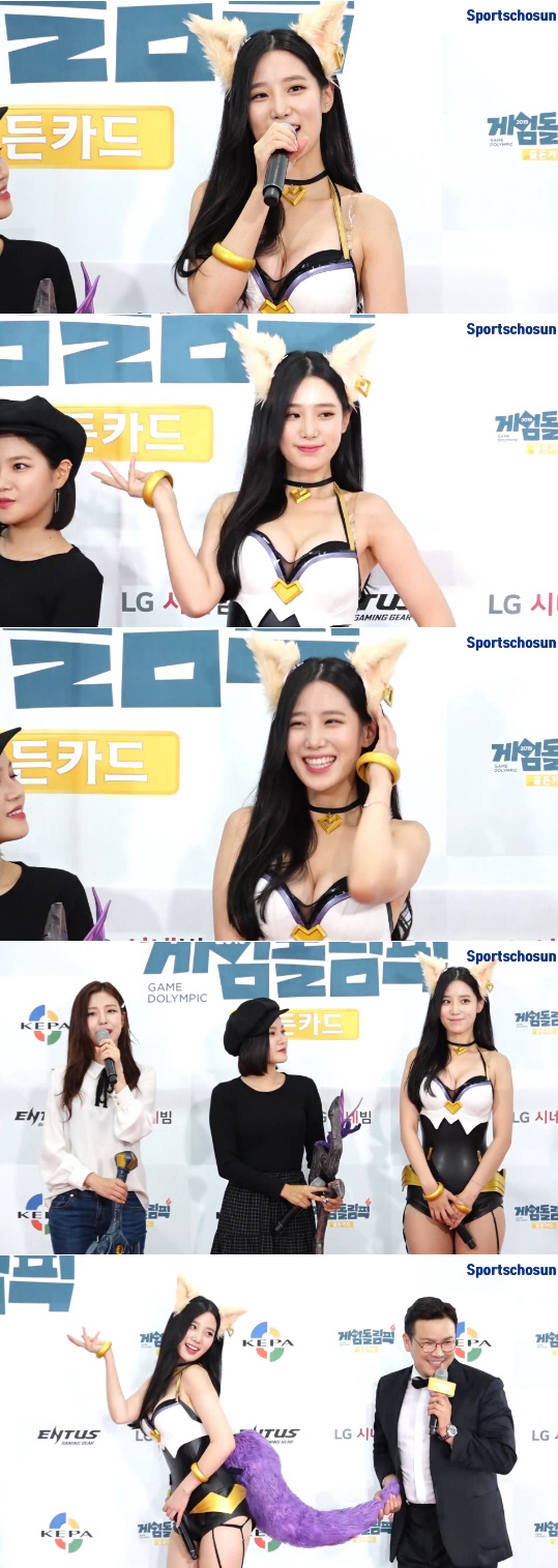 "주최 측에서 마련한 의상"…베리굿 조현, 노출의상 논란 해명에도 갑론을박ing[종합]