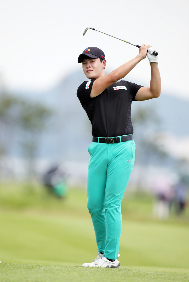 신예 이재경, 부산경남오픈 3R 7언더파 1타차 선두