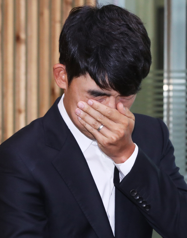 김비오, 역대 '손가락 파문' 중 가장 무거운 중징계 왜?