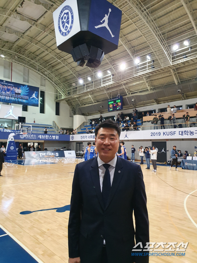 연세대 은희석 감독 "최초의 챔프전 4연패, 큰 의미"