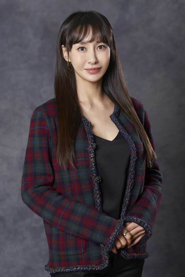 "관객과의 공감이 최고의 희열" 뮤지컬 '아이다'를 이끄는 두 여신, 윤공주&아이비