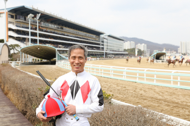 '프로 선수' 경마 기수의 세계