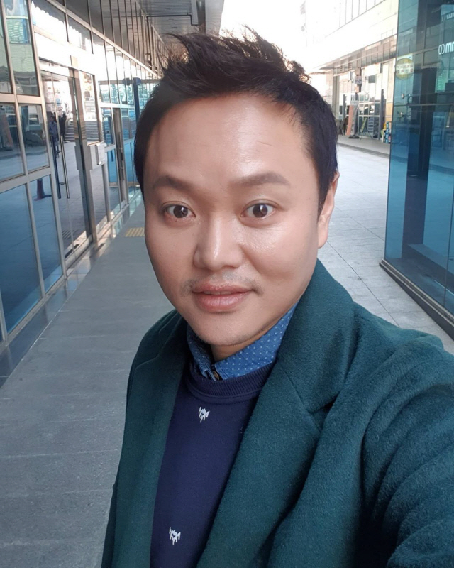 '반려견 사고' 김민교 "할머니와 가족분들에 죄송…견주로서 책임 질 것" [전문]