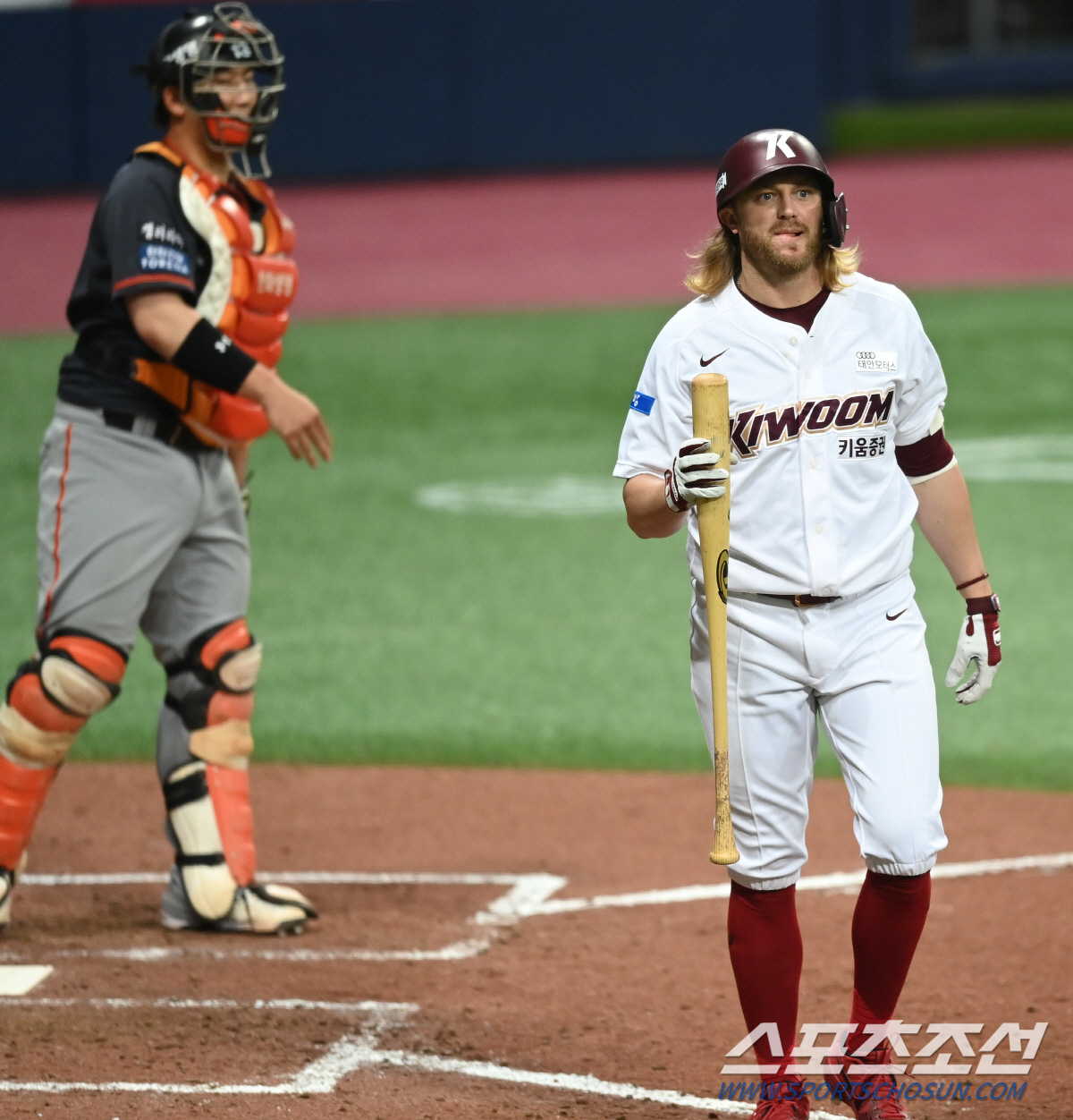 2020 KBO리그 한화 이글스와 키움 히어로즈의 경기가 10일 고척 스카이돔에서 열렸다. 5회말 무사 2루 키움 모터가 삼진을 당한 후 아쉬워하고 있다. 고척=정재근 기자 cjg@sportschosun.com/2020.05.10/