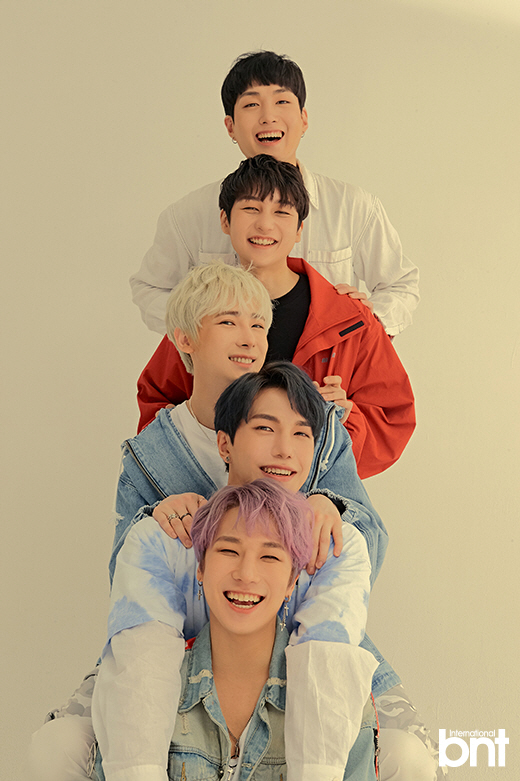 머스트비 “교통사고 후유증? 몸 흉터 회복됐지만 정신적 충격 남아”[화보]