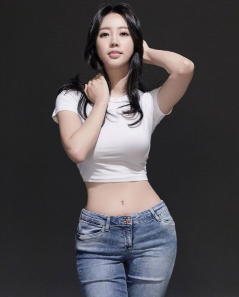 '이상준 소개팅녀' 이단비는 누구? 승무원→아나운서 스펙+미모 '엄친딸'