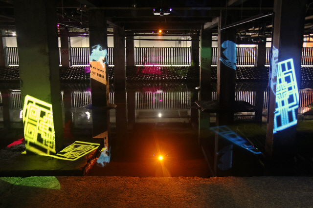 ◇홍제천 유진상가 지하 구간이 예술 공간으로 새롭게 태어났다