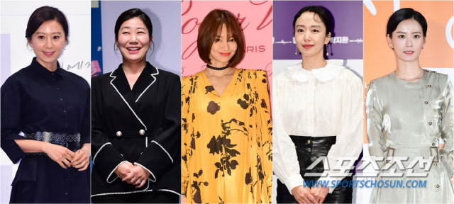 [청룡영화상] "중년멜로女神부터 범접하기 힘든 아우라까지"…김희애→정유미, 女주연 불꽃 경쟁