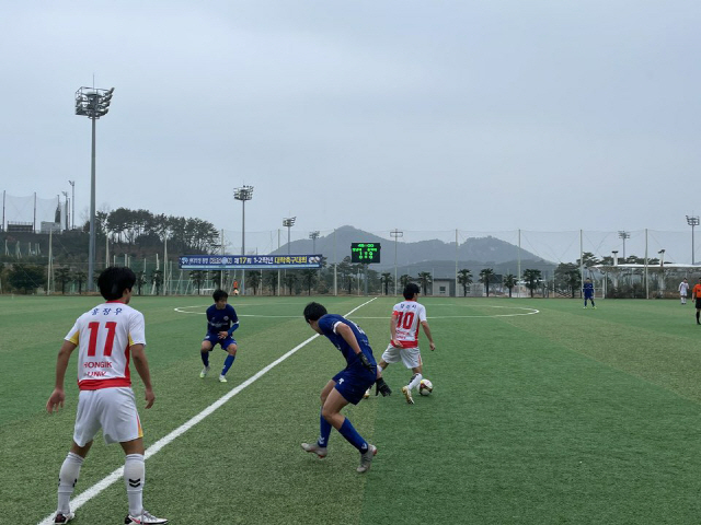 용인-영남-중앙-호남대, 1, 2학년 축구대회 4강 진출