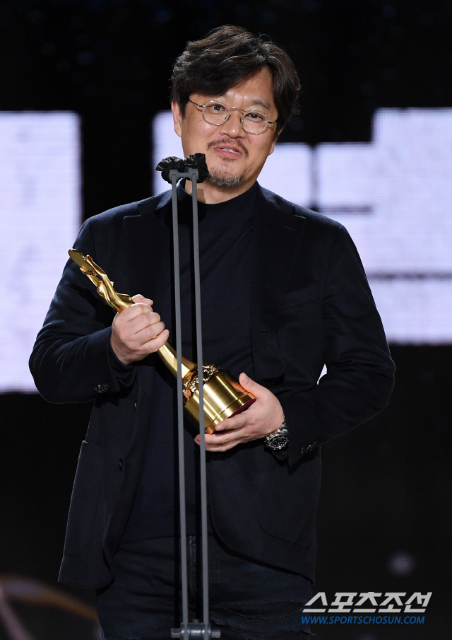 [청룡영화상] '남산의 부장들' 작품상 수상 "이병헌과 함께라면"