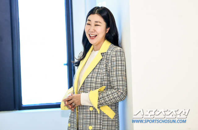 [단독]③라미란 "'김대상' 김숙, 청룡 주연상 수상 직후 가장 먼저 달려와"(인터뷰)