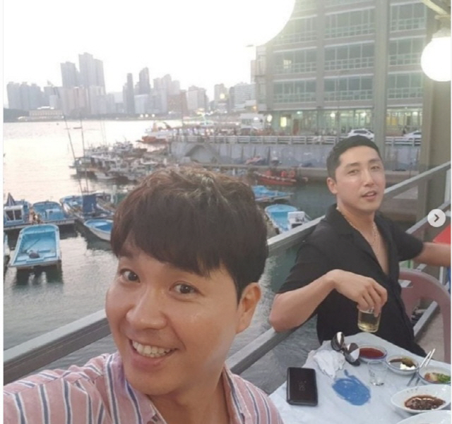 [종합]손헌수 "바보 같이 착한 형, 믿는 도끼에 발등 찍힌 절망감"…'절친' 박수홍 향한 응원 당부