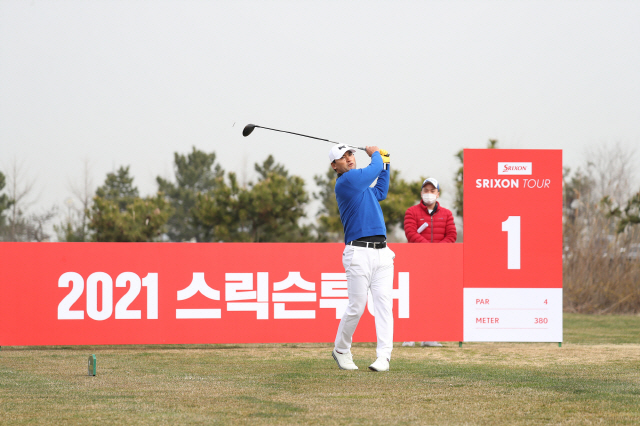 '코리안 특급' 박찬호, KPGA 1부 투어 군산CC 초청선수로 출전