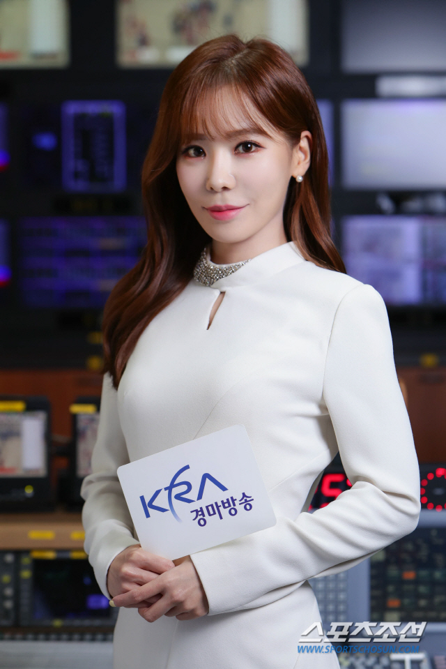 [경마]서울경마의 새로운 목소리, 김혜진 경마중계 아나운서 데뷔