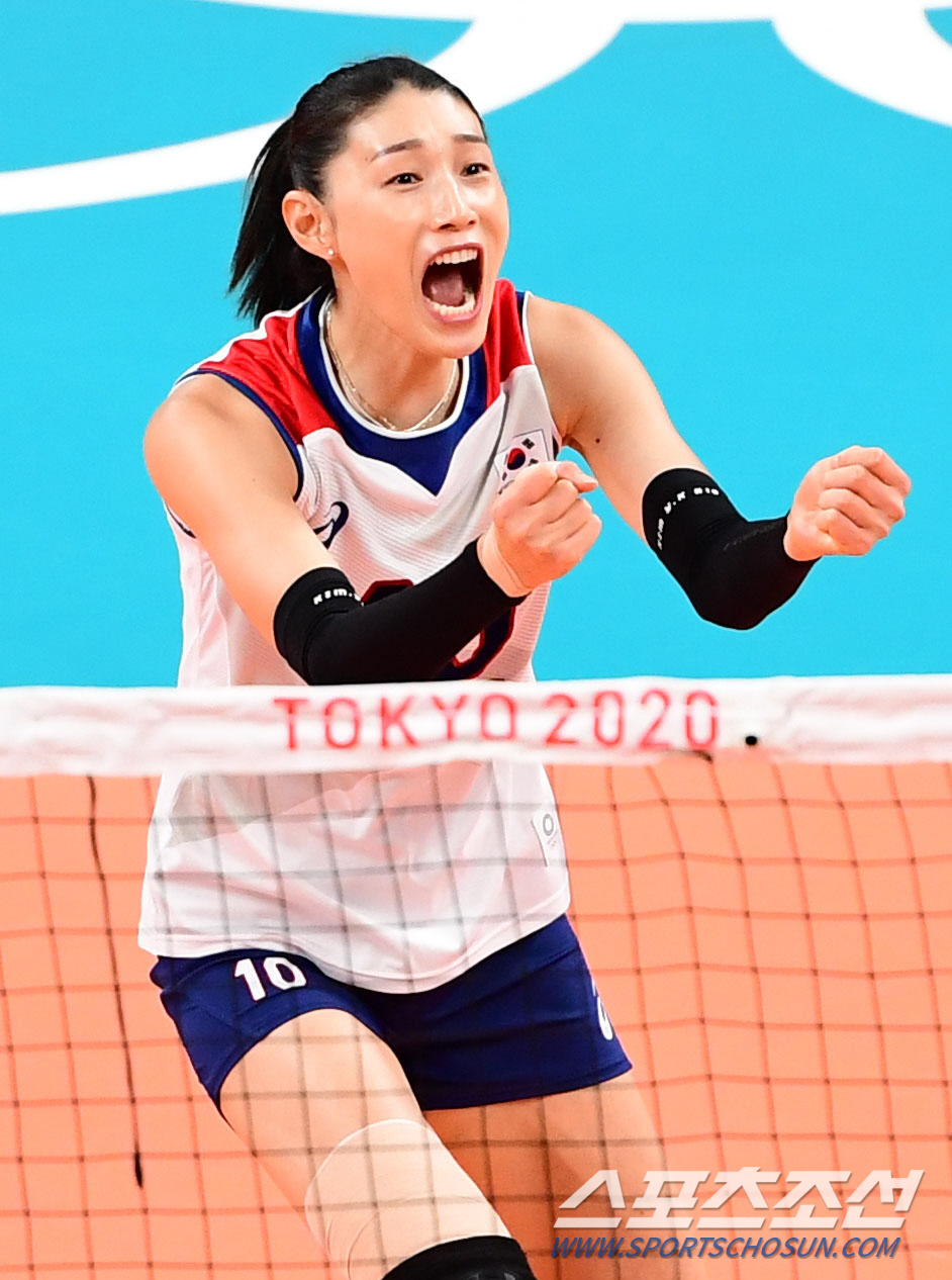 김연경이 공격 포인트를 올리고 환호하고 있다. 도쿄=최문영 기자 deer@sportschosun.com