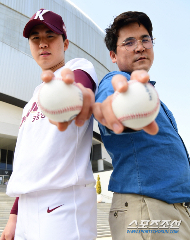 아들 장재영과 함께 한 장정석 KIA 신임 단장. 스포츠조선DB
