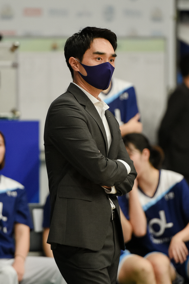 '시즌 첫 위기' 구나단 감독대행 "당장 연패보다 시즌 전체가 중요"