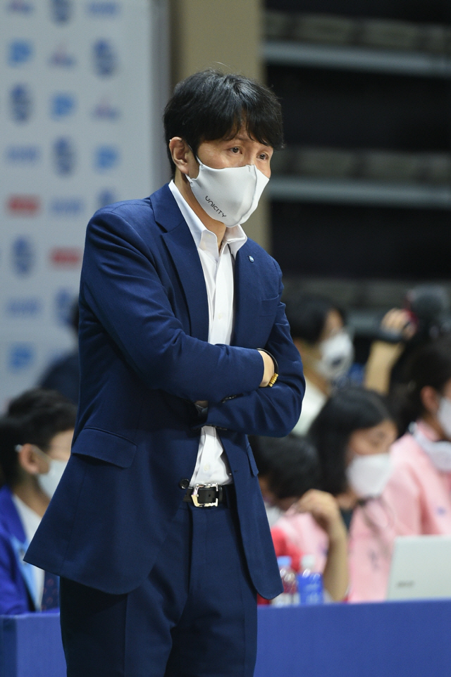 '7연승 도전' 위성우 감독 "KB전 생각 안해, 오늘이 중요하다"