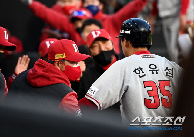 개막 4연승에 기쁨 감추지 못한 김원형 감독 "오원석이 큰 일 했다" [수원 코멘트]