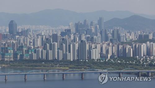 여의도 63스퀘어에서 본 서울 아파트 모습 [연합뉴스 자료사진]