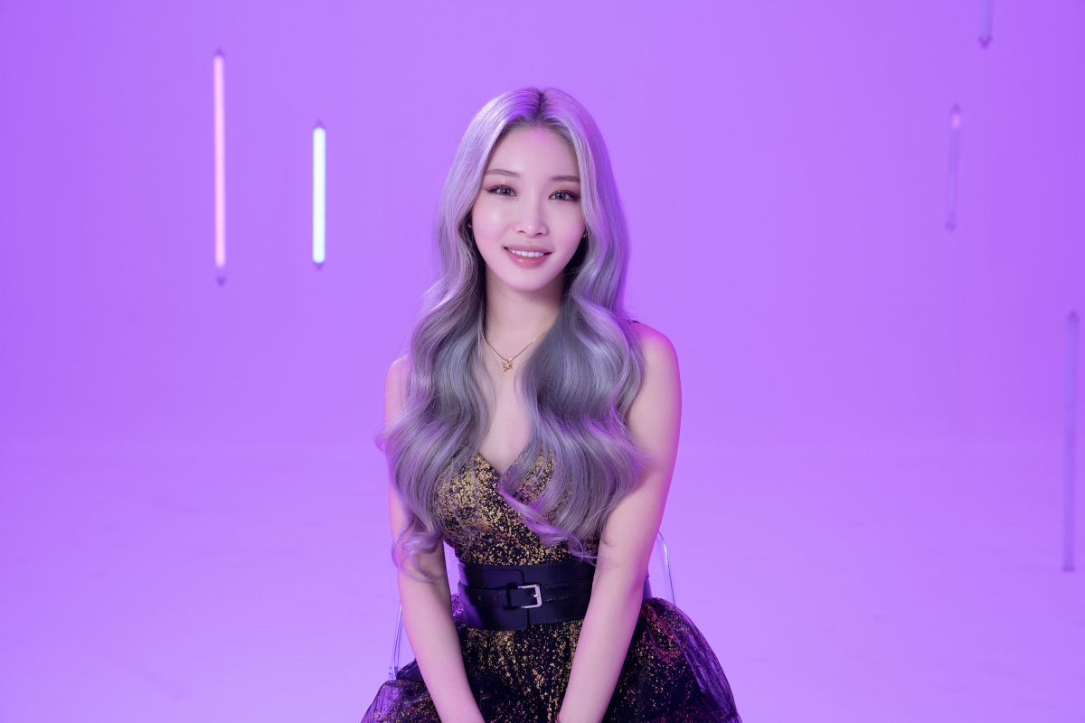 [인터뷰] 'LoL' 별의 수호자 테마곡 부른 가수 청하, "흥미롭고 뿌듯한 경험이었어요"