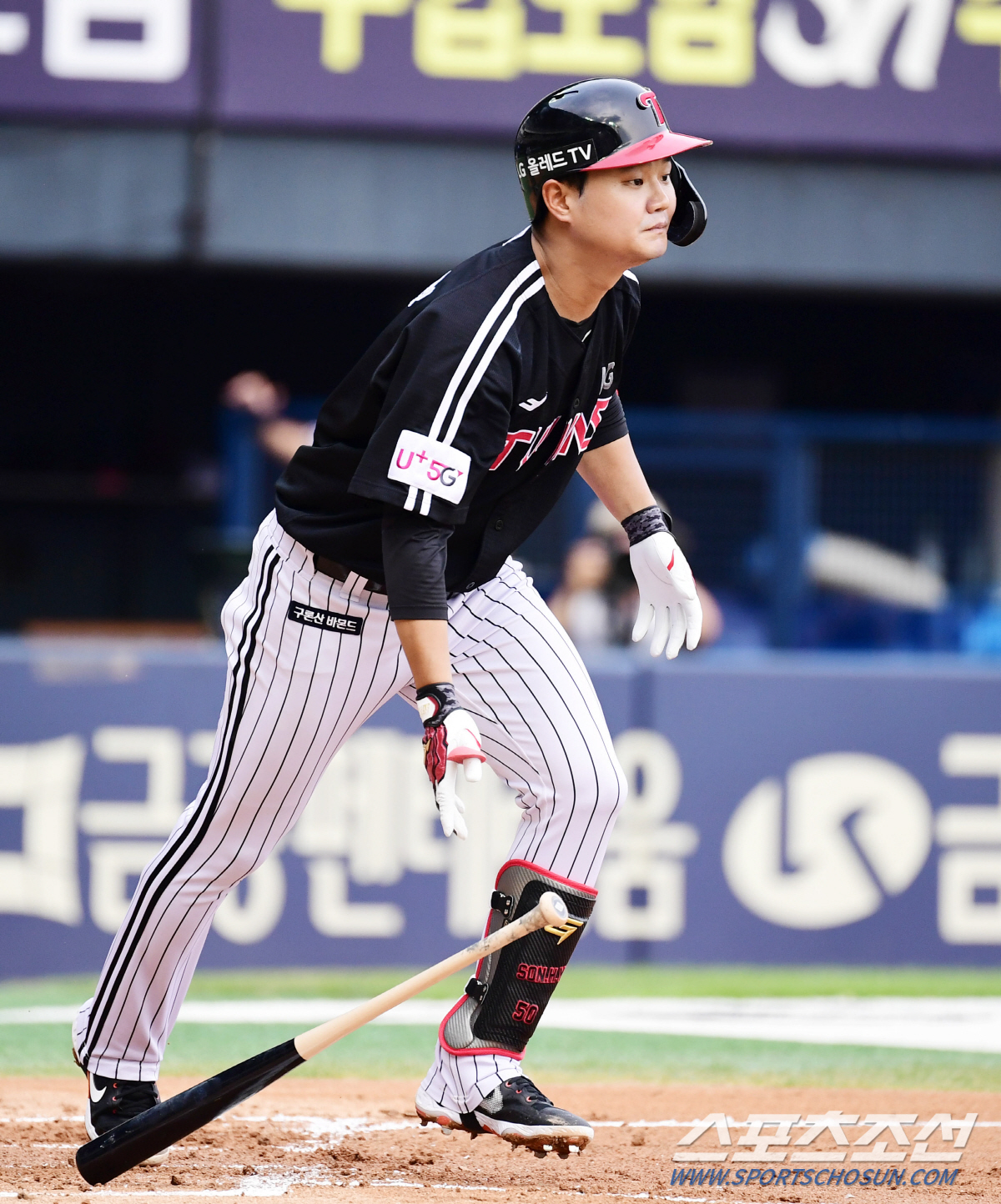 10일 잠실야구장에서 KBO리그 두산과 LG의 경기가 열렸다. 타격하고 있는 LG 손호영. 잠실=송정헌 기자songs@sportschosun.com/2022.07.10/