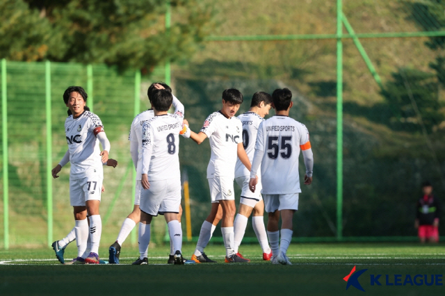 이랜드 통합축구팀, K리그 유니파이드컵 2년 연속 '첫 번째 승리자' 등극