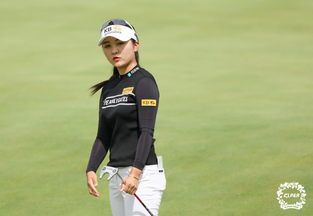 언니들 넘어선 '역대급 루키'의 탄생, KLPGA '이예원의 시대' 열릴까