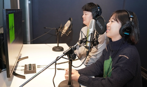 롯데건설 주니어보드, 다문화 아동 위해 목소리 재능기부 나서