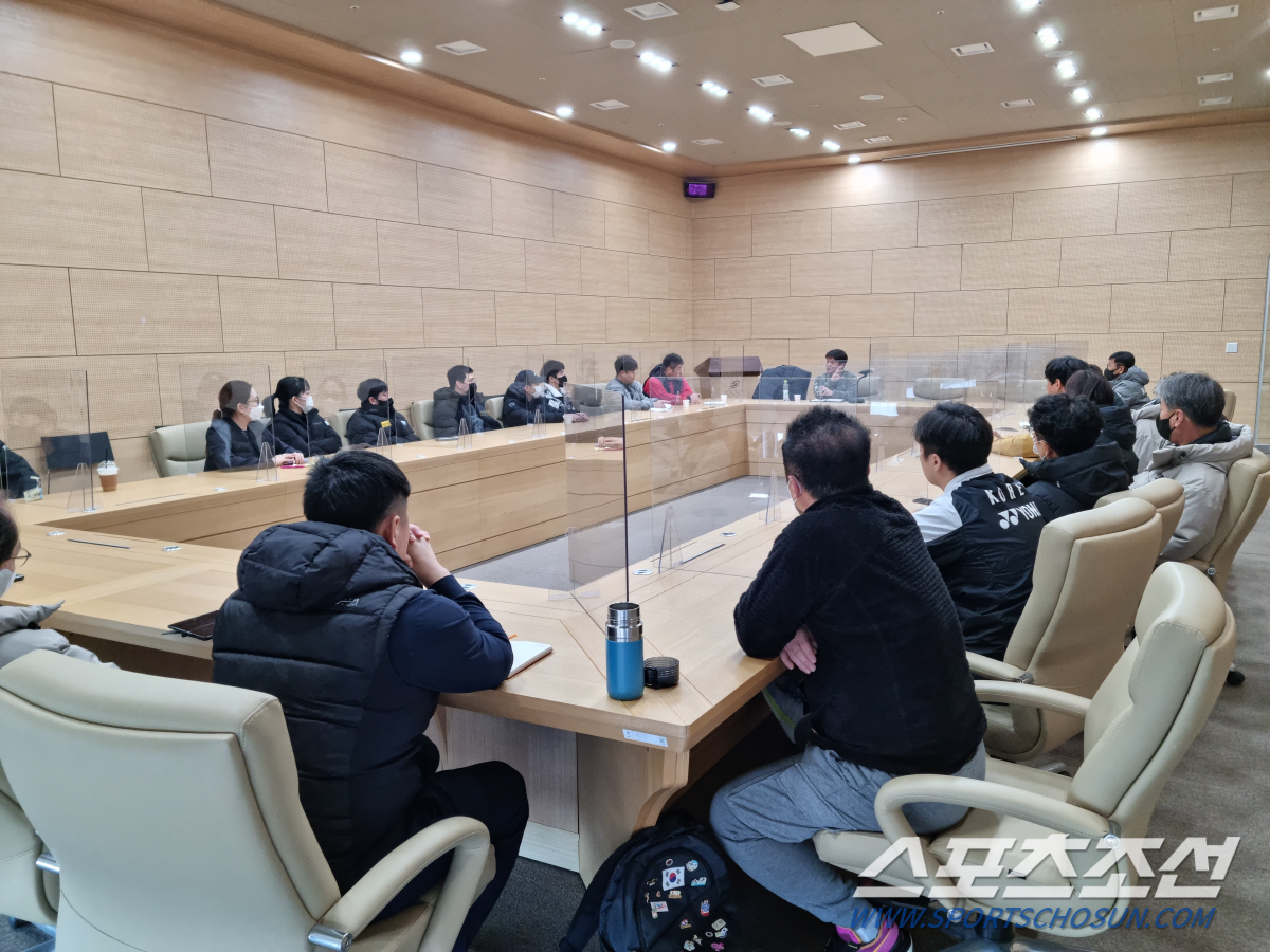 "학생선수 출석인정일수 확대,늦었지만 환영!"학부모X국대지도자X체육지도자 단체 공동성명